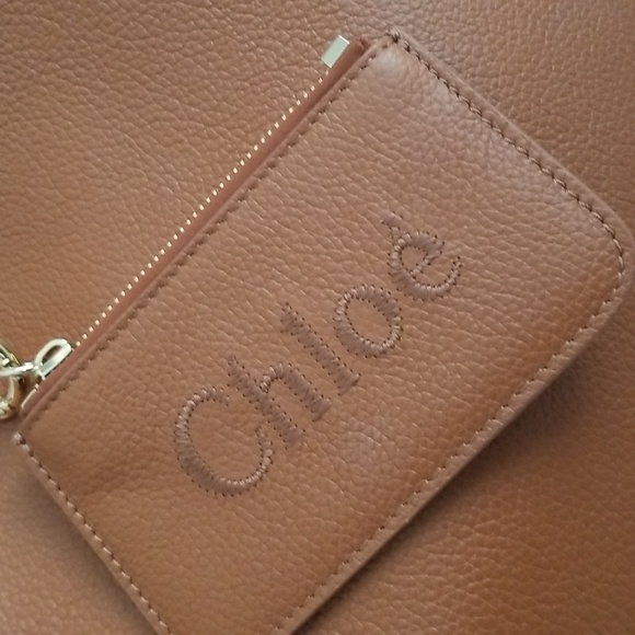 Chloe Sense Medium Calfskin Tote Bag - Picture 4 of 13